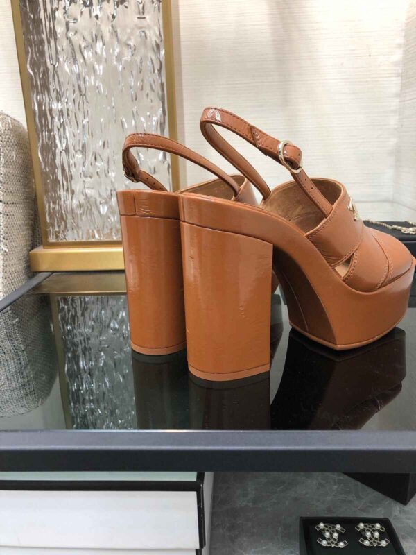 Chanel Women shoes - Image 3