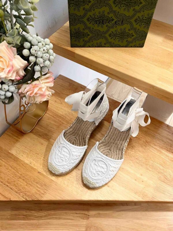Gucci Women shoes - Image 4