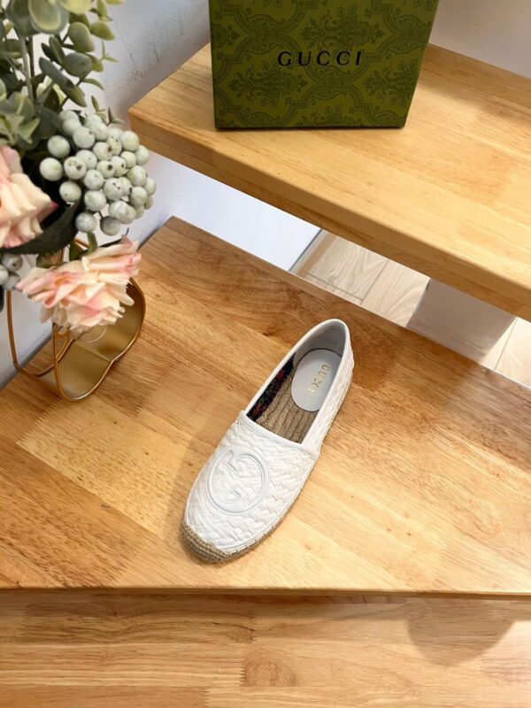 Gucci Women Shoes - Image 5