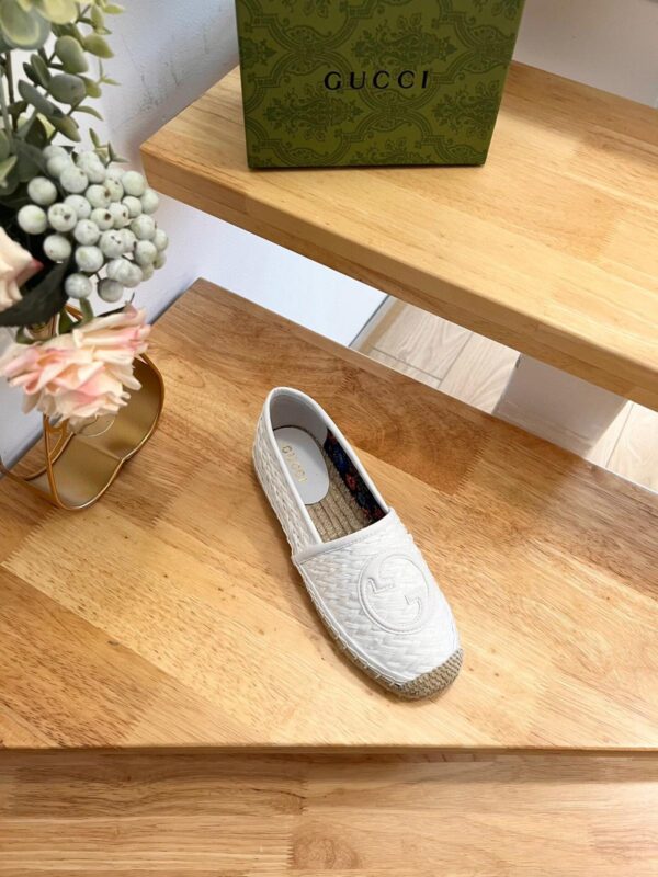 Gucci Women Shoes - Image 3